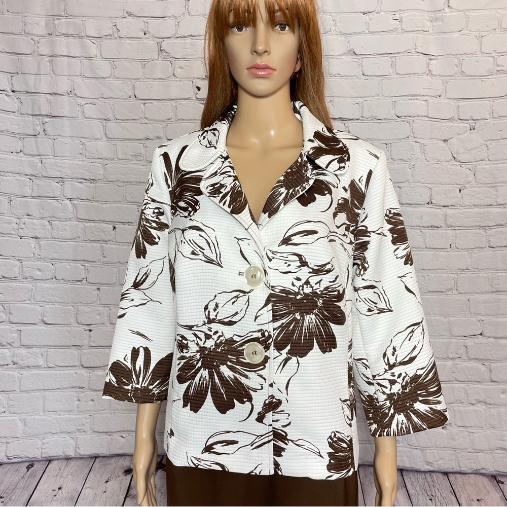 New Susan Graver Style Floral Pattern 3/4 Sleeve Jacket Size M